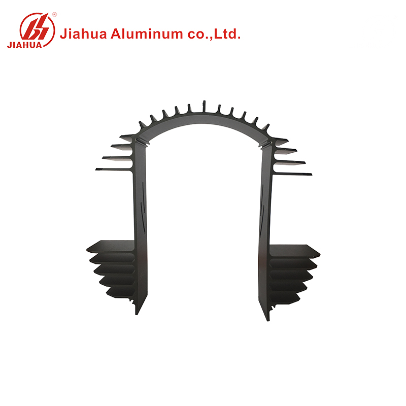 Perfil de aluminio anodizado negro de la protuberancia de la tubería del disipador de calor del proceso profundo para automotriz