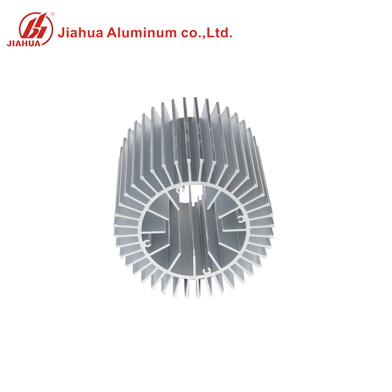 Radiador semicircular del coche del disipador de calor de la pequeña aleación de aluminio 6061 T5